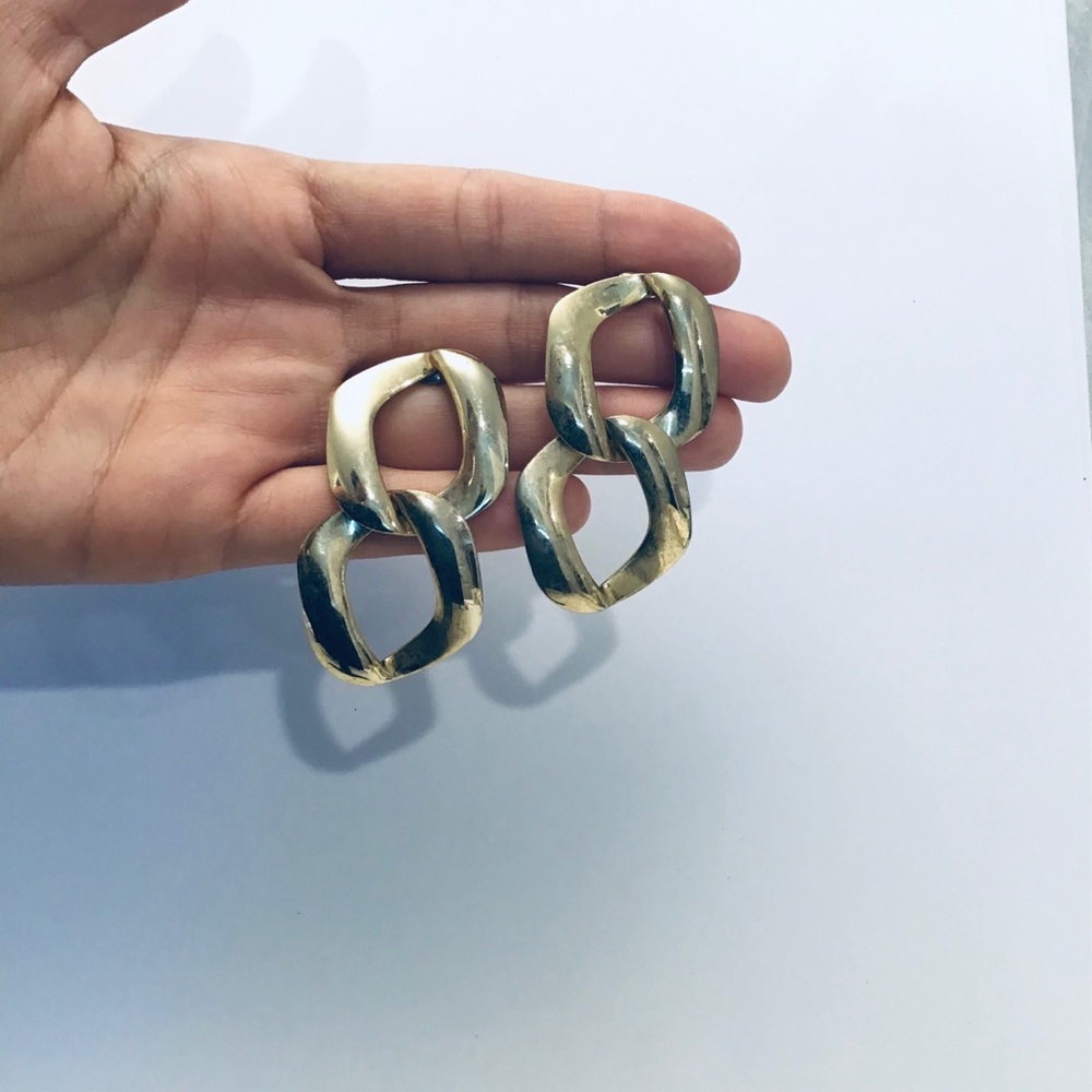 Vintage gold earrings